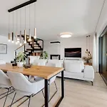 Vila Lakeside Luxury At Penati Golf