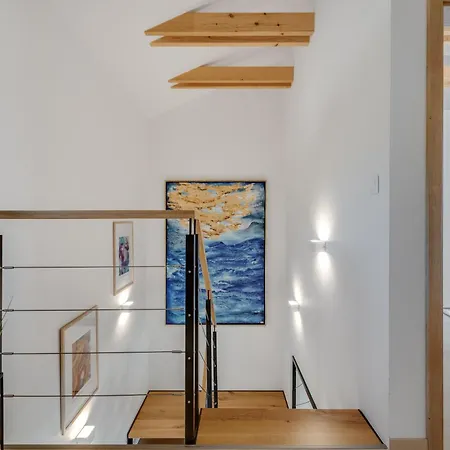 Lakeside Luxury At Penati Golf * Sajdikove Humence