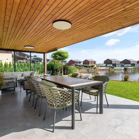 Lakeside Luxury At Penati Golf *