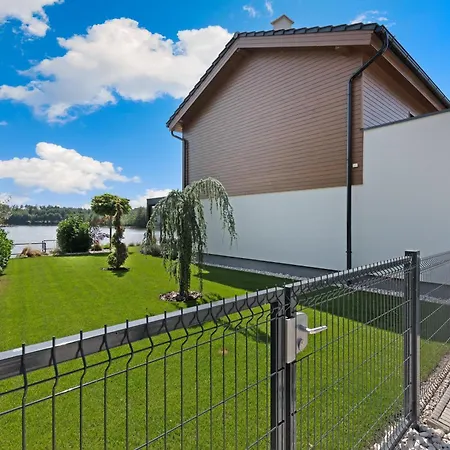 Lakeside Luxury At Penati Golf Villa *