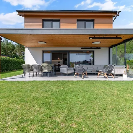 Lakeside Luxury At Penati Golf Villa