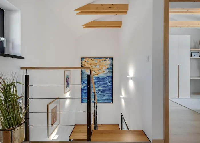 Lakeside Luxury At Penati Golf * Sajdikove Humence