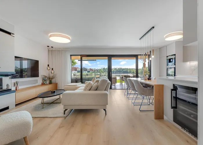 Lakeside Luxury At Penati Golf Villa *