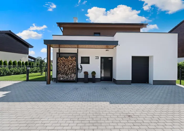 Villa Lakeside Luxury At Penati Golf *