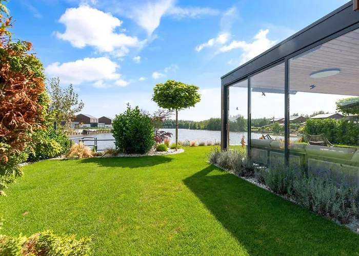 Villa Lakeside Luxury At Penati Golf Sajdikove Humence