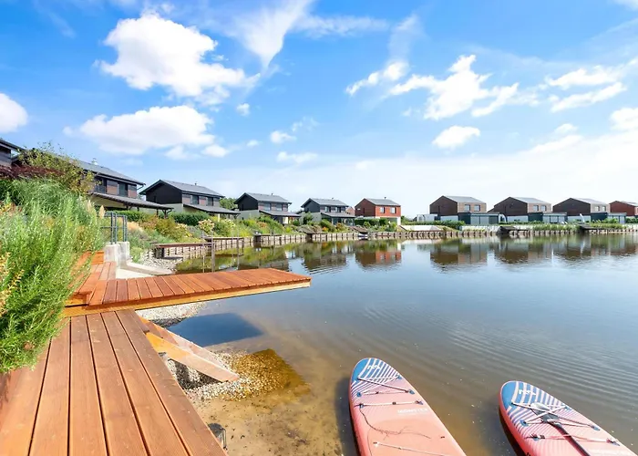 Lakeside Luxury At Penati Golf * Sajdikove Humence