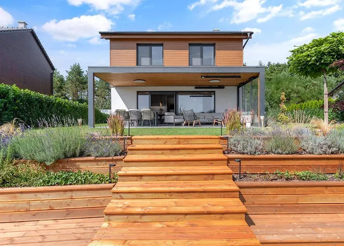 Lakeside Luxury At Penati Golf