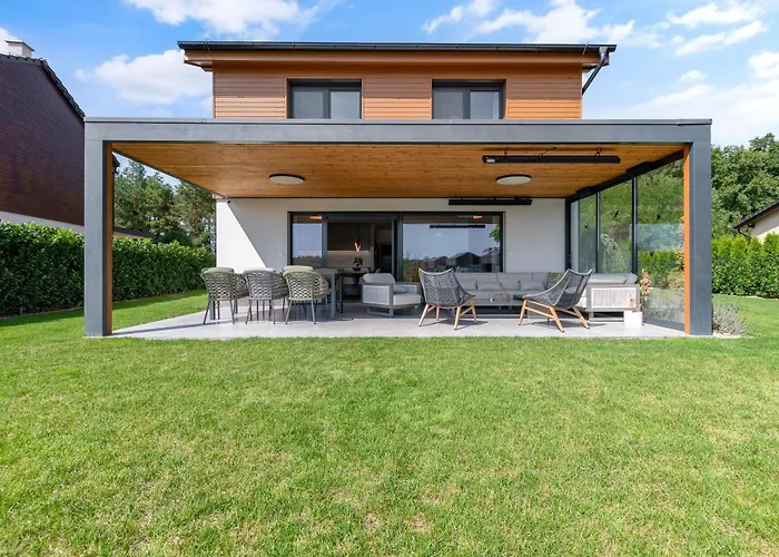 Lakeside Luxury At Penati Golf Villa